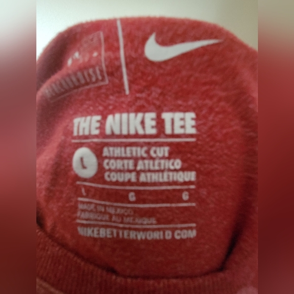 𝅺(H) Nike Tee women's - Picture 3 of 3